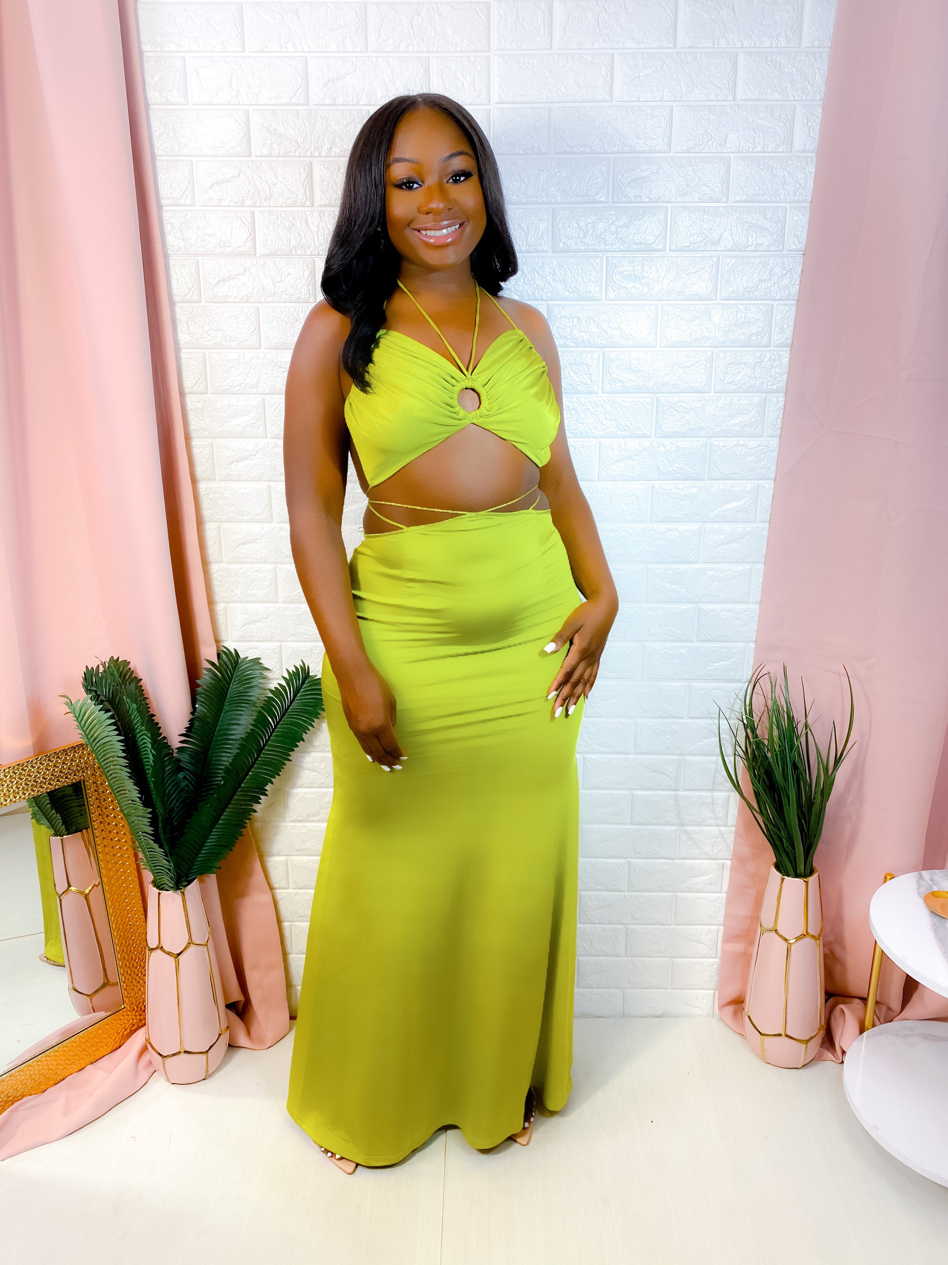 PRIVATE LOCATION LACE UP MAXI SKIRT SET (LIME).