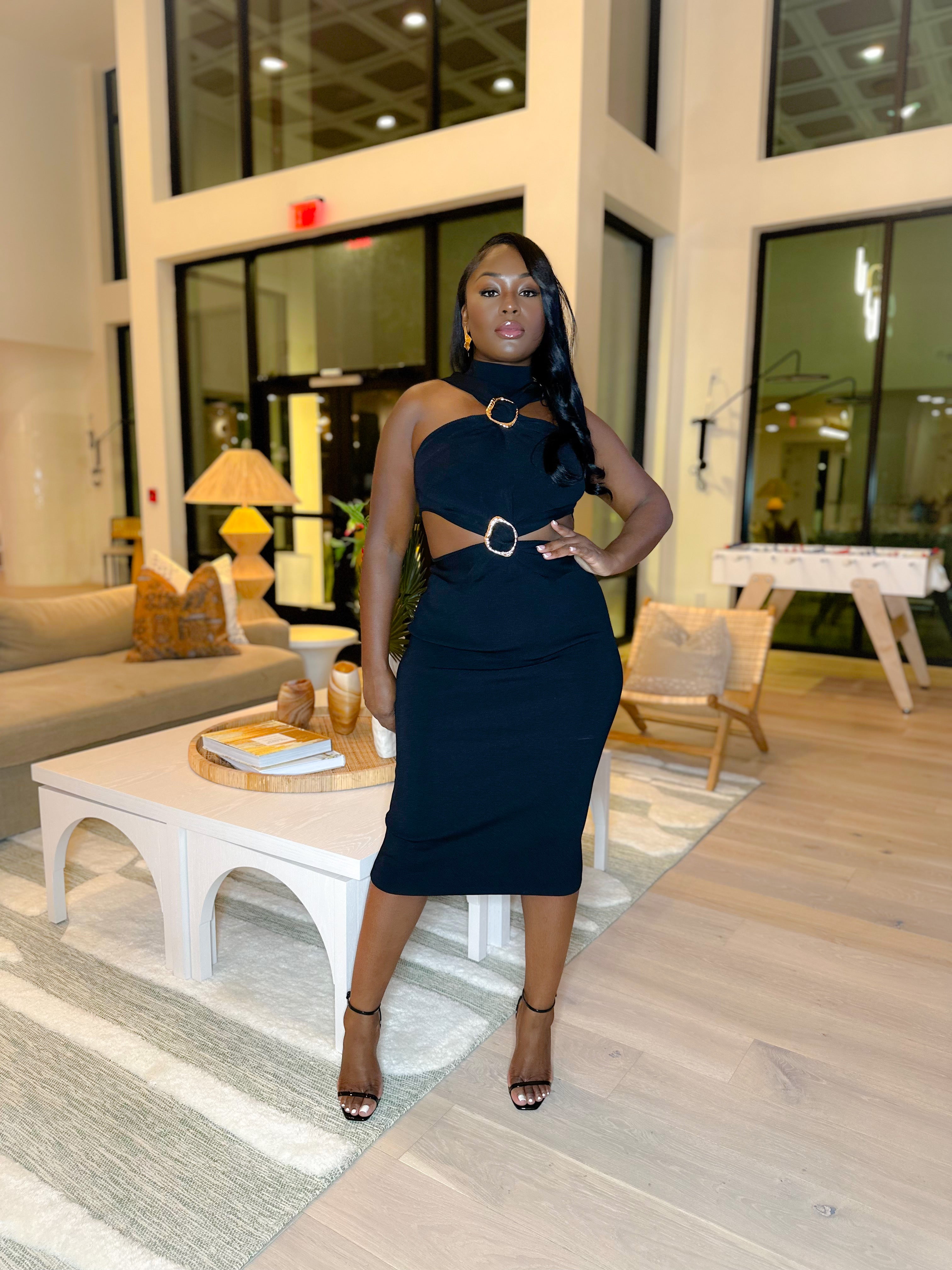 PLOT TWIST MIDI DRESS (BLACK)