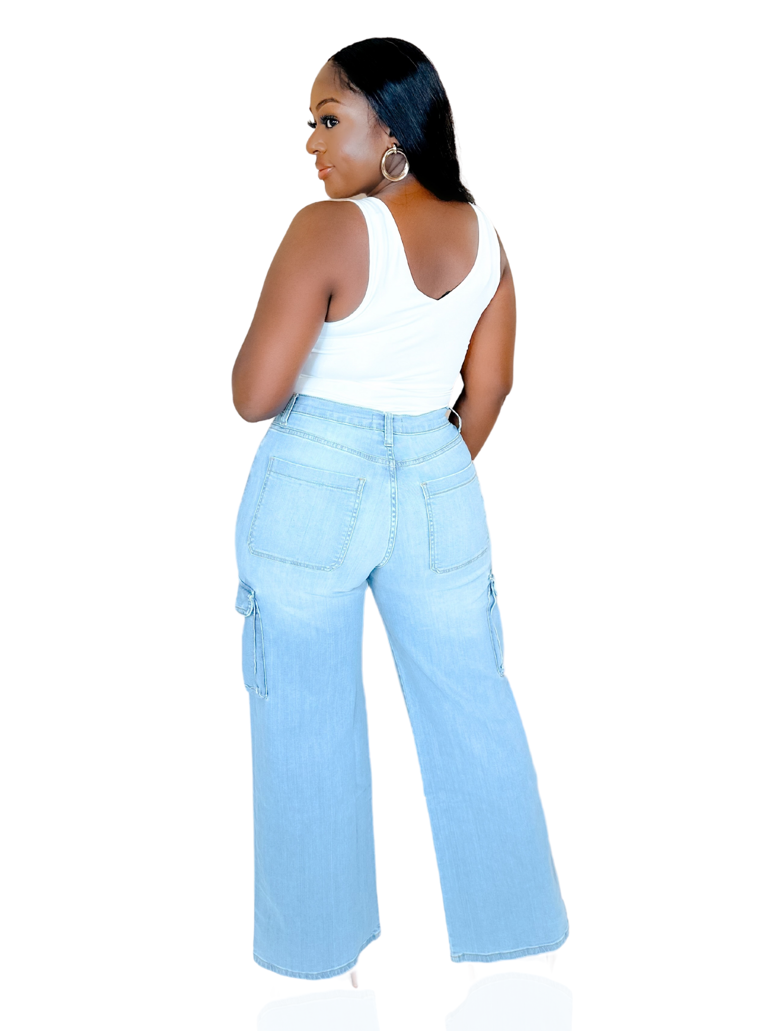 CASUAL STATEMENT HIGH-RISE DENIM CARGO JEANS.