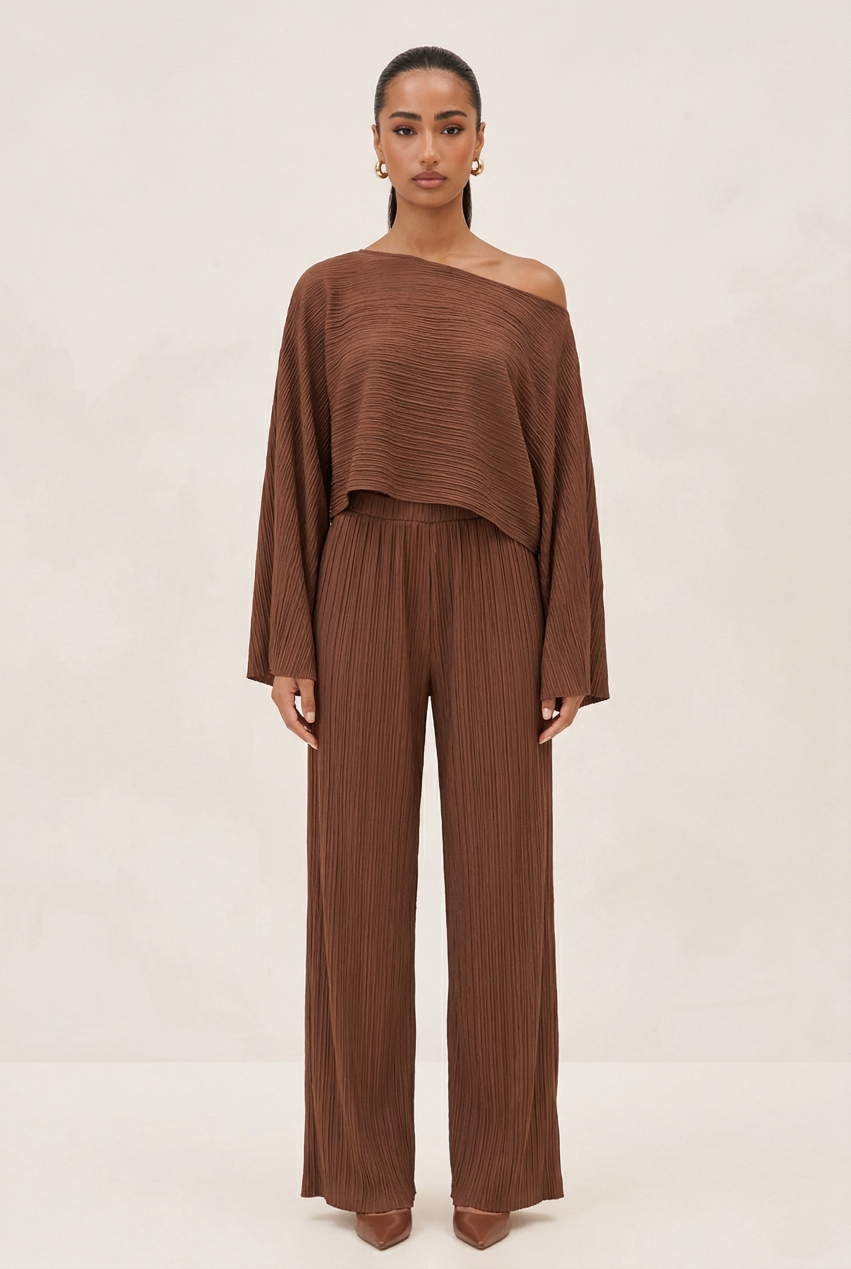 SOFT ERA PANTS SET (BROWN)