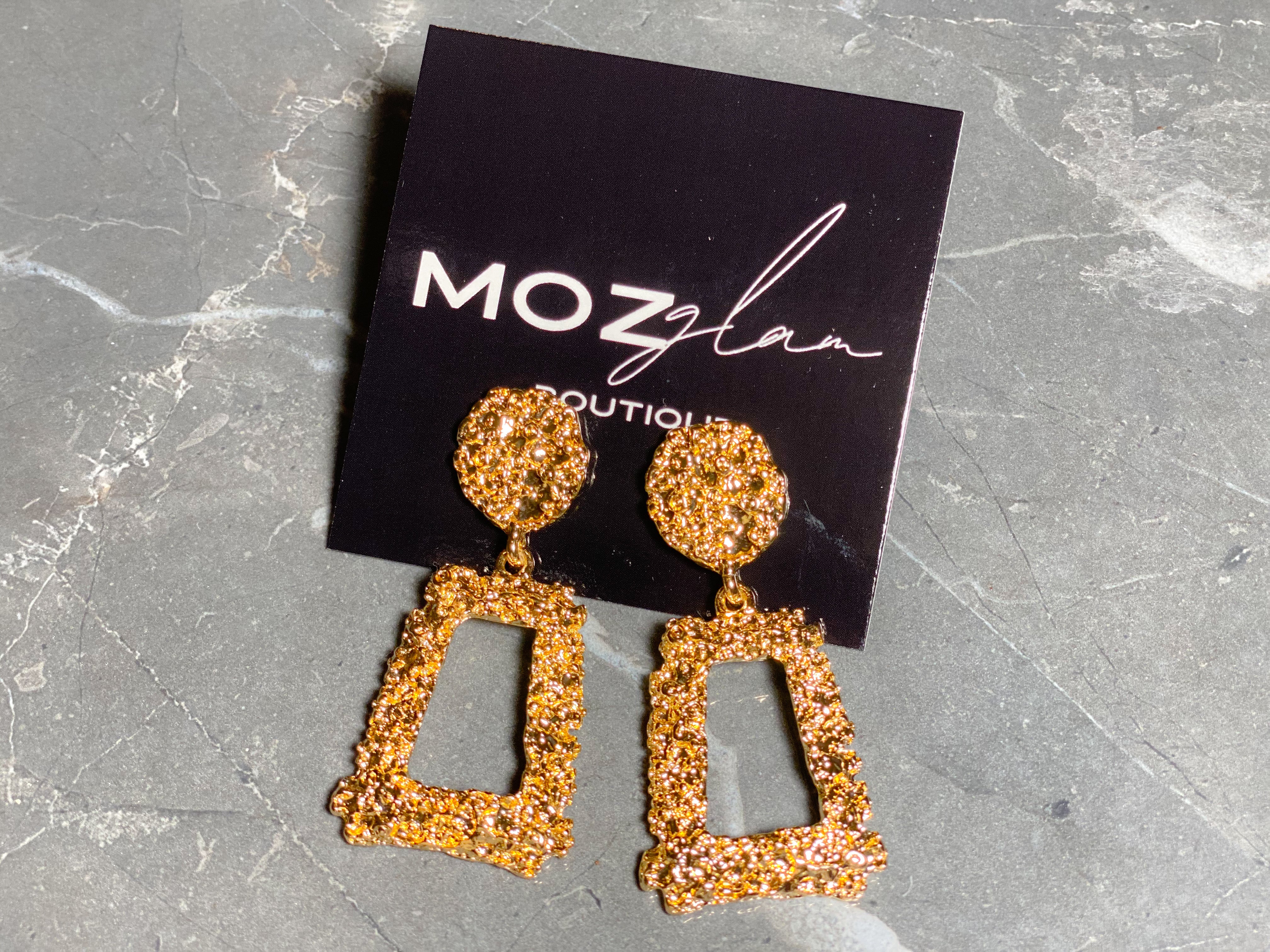 FOHNA MINI EARRINGS (GOLD).
