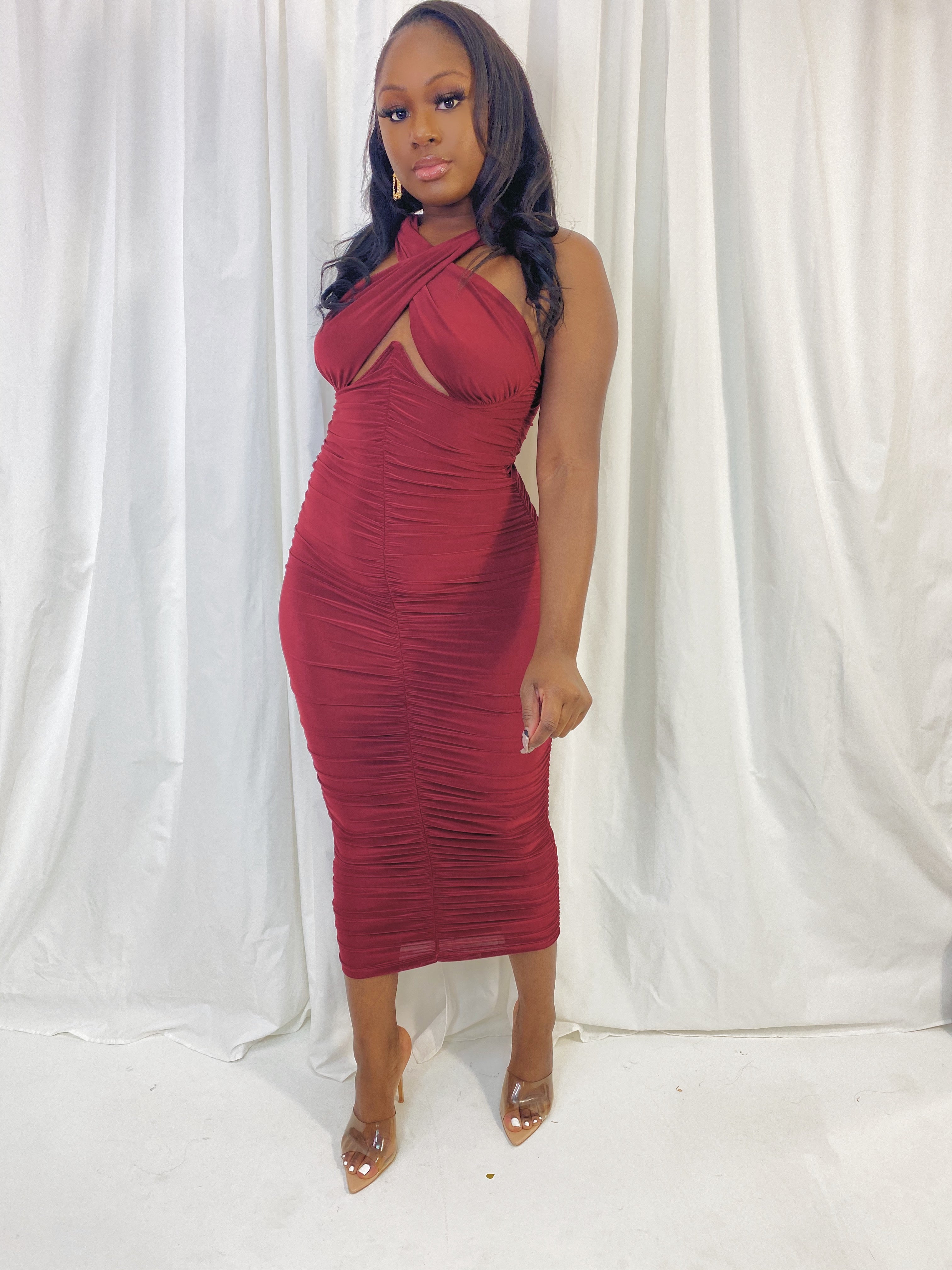 MAIN ATTRACTION RUCHED MIDI DRESS (FINAL SALE).