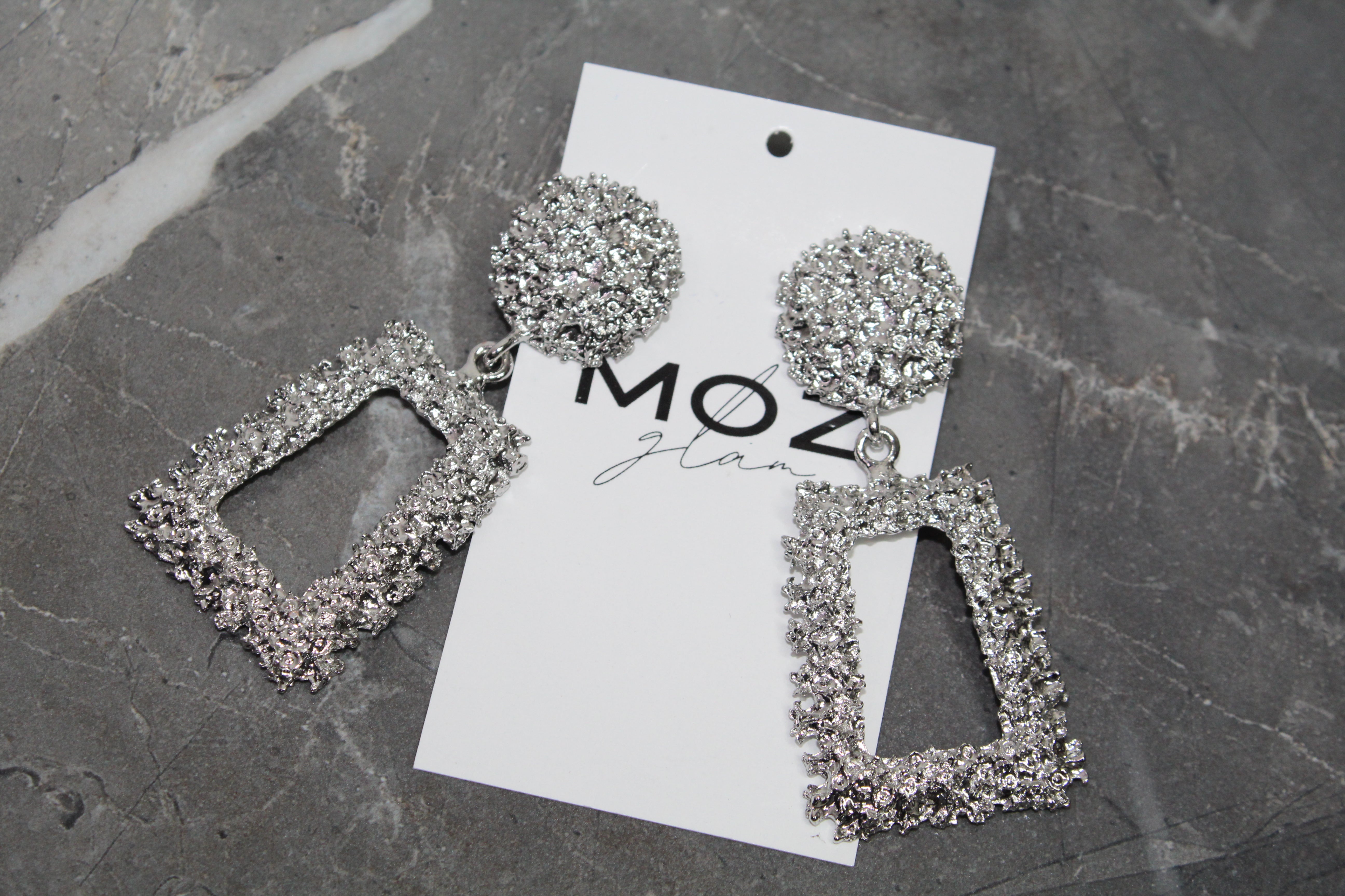 "FOHNA" SILVER EARRINGS - Moz Glam